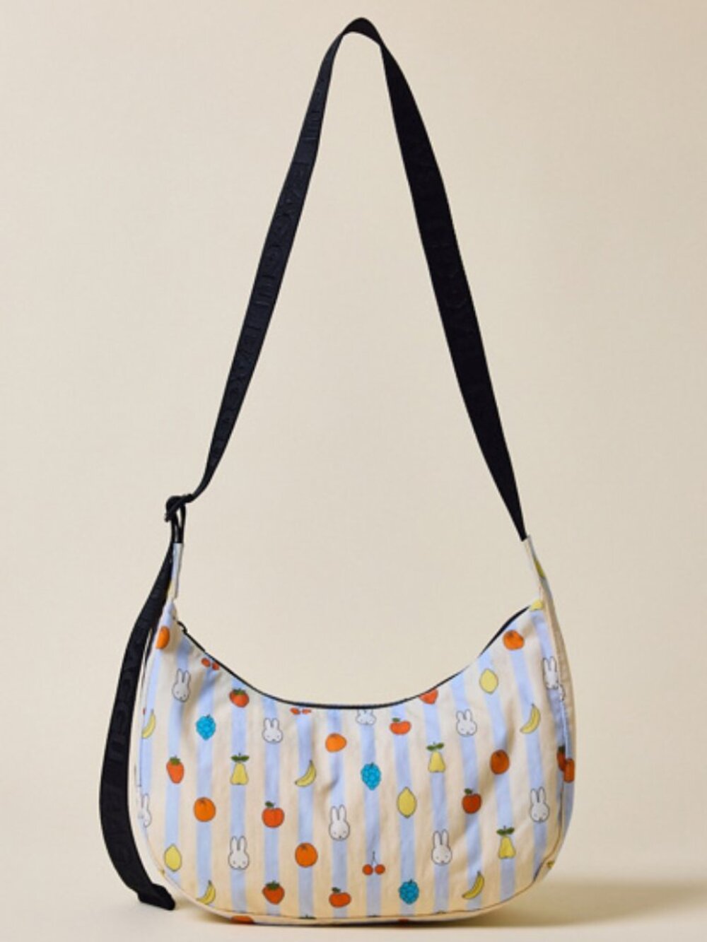 NWT Baggu x Miffy Medium Nylon Crescent Bag Picnic Stripes Miffy